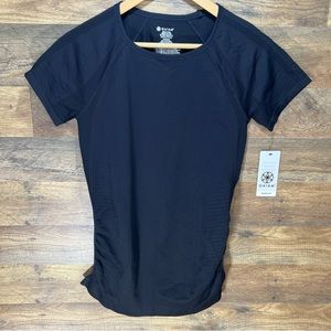 Brand New Women’s Gaiam Warrior Seamless Tee